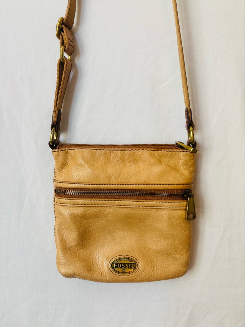 Fossil Leather Crossbody Bag Camel Small Organizer Zip Pockets